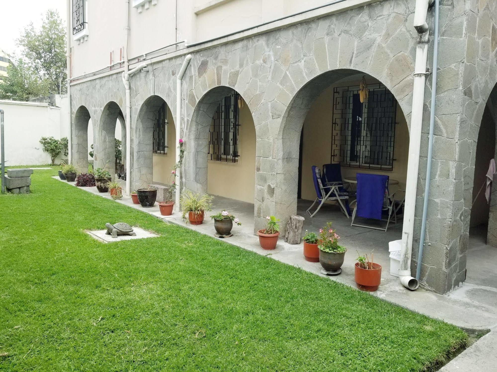 Travellers Inn Quito Exteriér fotografie